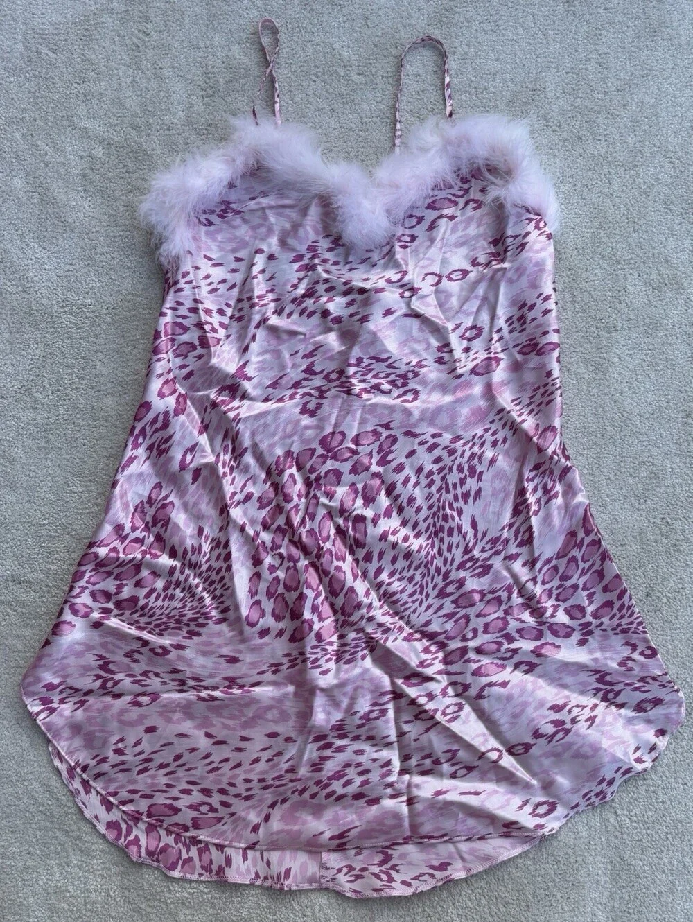 Cinema Etoile Women's Pink Cheetah Print Satin Intimates Gown With Feather Trim